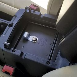 Jeep Wrangler JL Console Safe Tuffy Security 