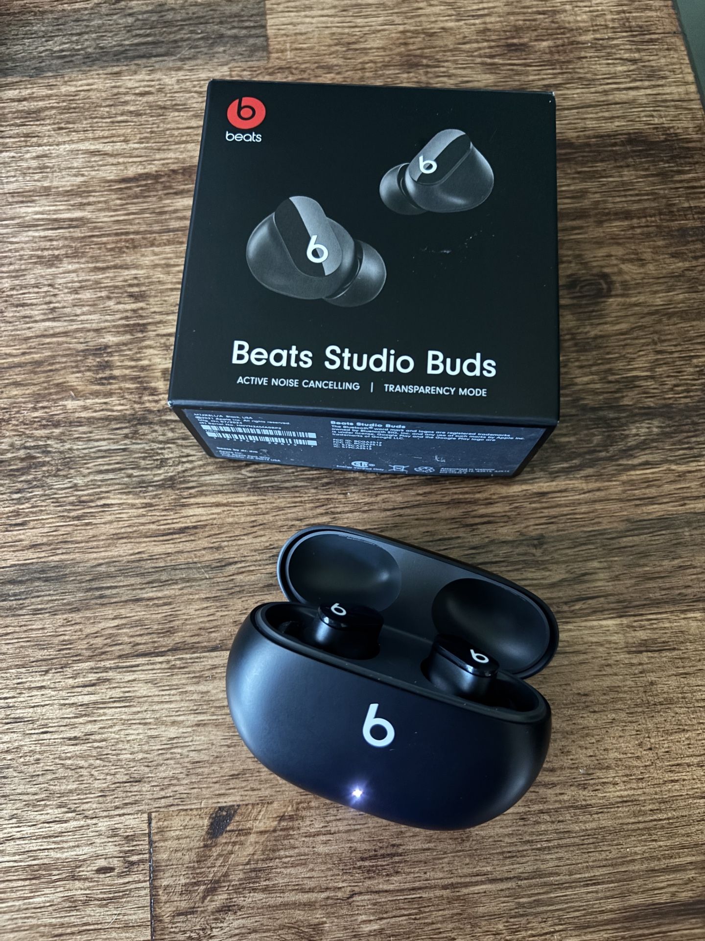 Beats Studio Buds