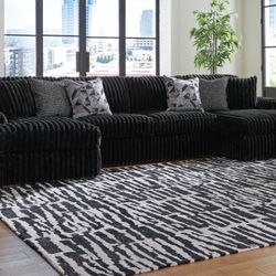 Beautiful Black Stylish Sectional