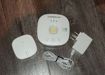 TRADE = Chamberlain myQ Smart Garage Control 