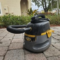 Stinger Shop Vac