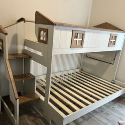 Full/Twin Bunk Bed