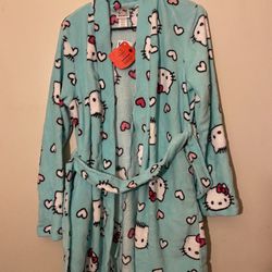 Hello Kitty x Dear Daniel Robe