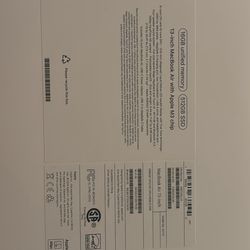 13-inch MacBook Air 15 with apple m3 chip  16GB unified memory 512GB SSF