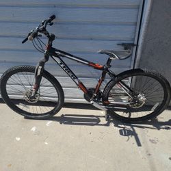 Trek 3500