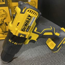 DEWALT 1/2-in 20-volt Max Variable Brushless Cordless Hammer Drill (Charger Not Included) Item #(contact info removed)| Model #DCD778B