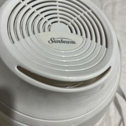 Sunbeam cool mist humidifier approx H8.5”W11”