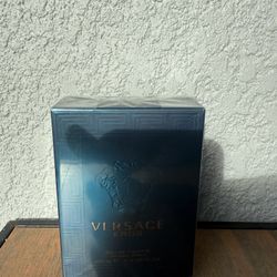Versace Cologne 