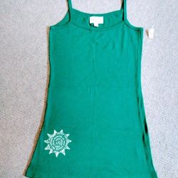 BRAND NEW WITH TAG LADIES KIRRA SUNSHINE SUMMER GREEN POSITIVE STAR SHAPE WORD GRAPHICS 100% COTTON THIN SUMMER TANK TOP SIZE LARGE - MISSY FIT 