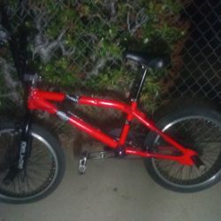 Red 20in redline slash SE