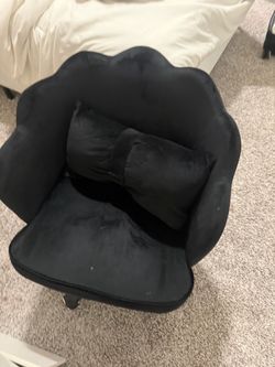 Black Velvet  Accent Vanity Chair with Pillow
