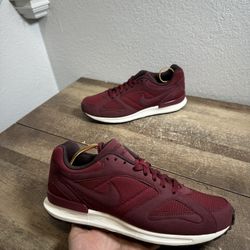 Nike Trainers Mens Size 10.5 Air Pegasus New racer Red Mahogany Sail Shoes