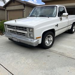 1987 Chevrolet 1/2 Ton Pickups