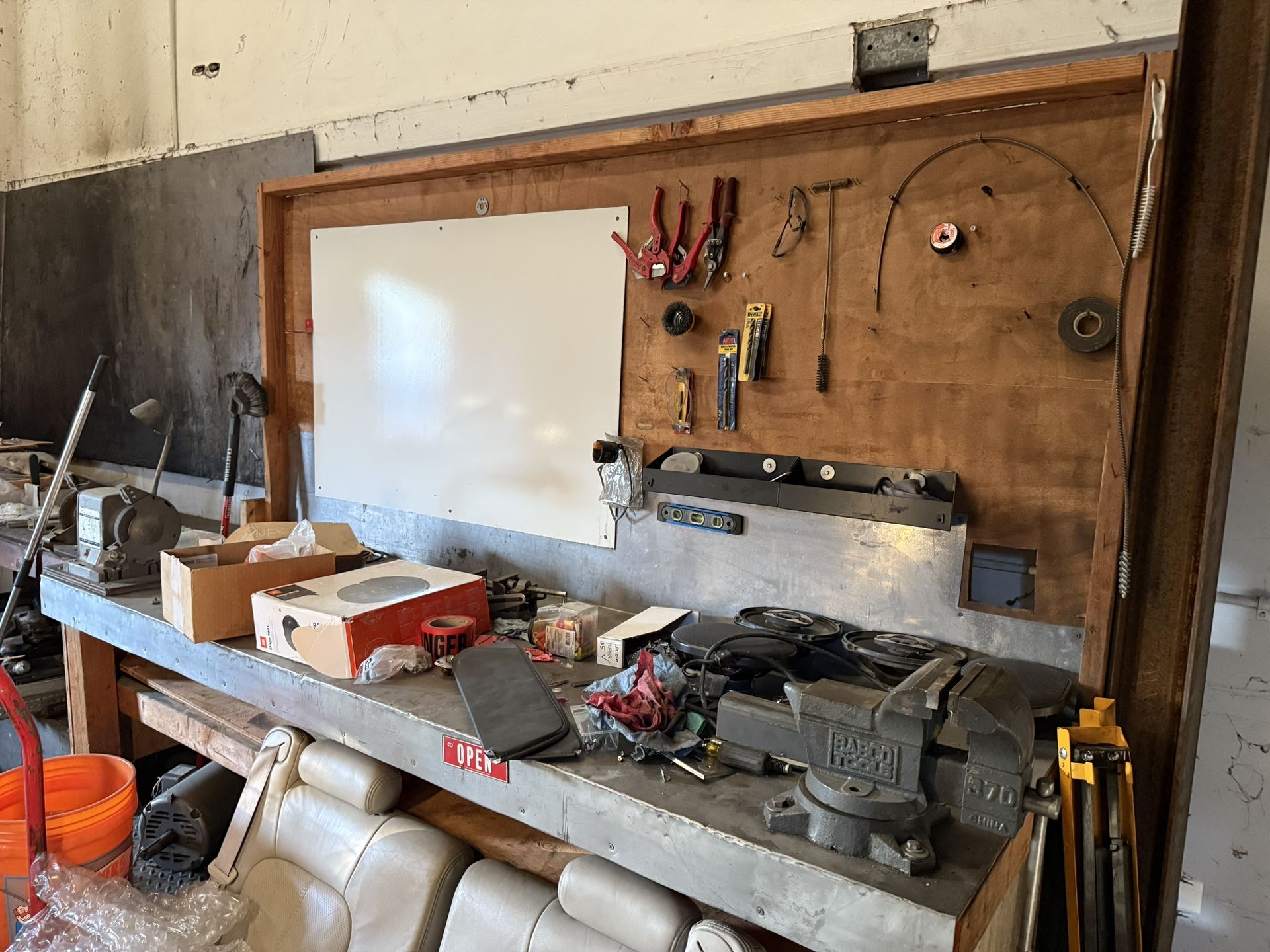 Work Table With Vice