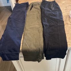 Old Navy Joggers (3)