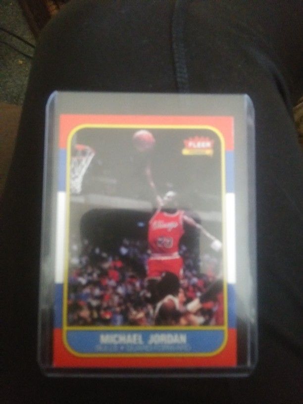 Collection Of Michael Jordon Cards