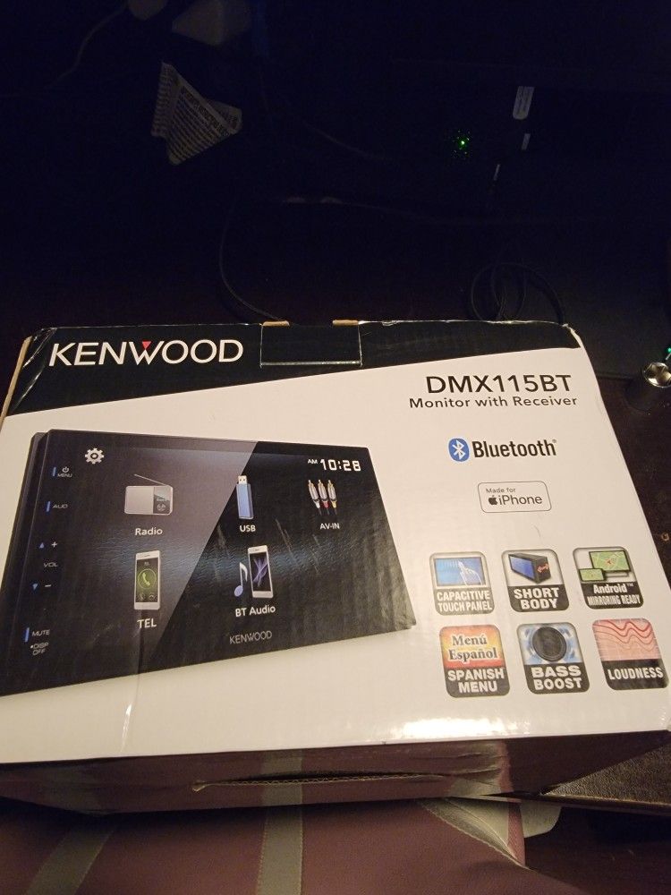 (Kenwood) Brand Monitor With Receiver CAR RADIO