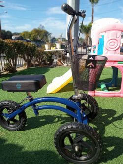 Knee Scooter 
