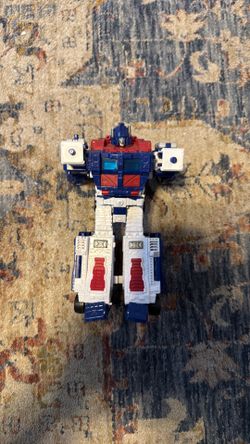 Transformer optimist prime figure
