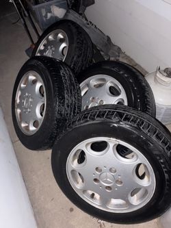 Mercedes Wheels 15 inch 2x6.5 wide 2 x 7 wide good tires included