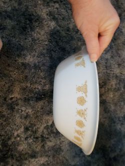Vintage Larger 10 inch Serving Bowl Corelle Gold Butterfly Pattern