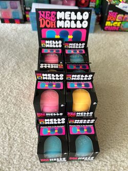 NeeDoh Mello Mallo – Color Changing – New & Sealed