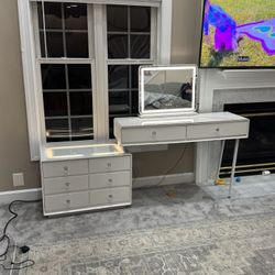 White Vanity 2 Piece