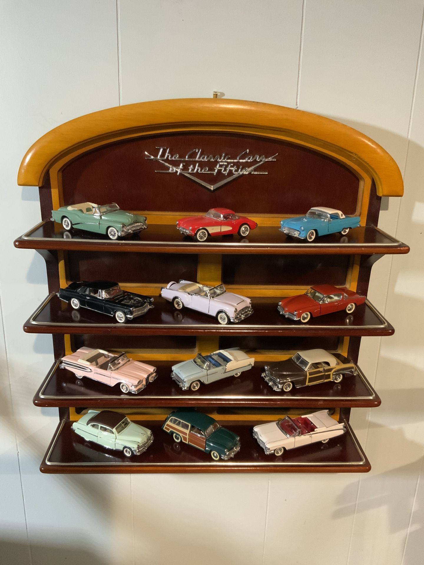 Vintage 1950’s Franklin Mint Diecast 12 Cars & Display Shelf