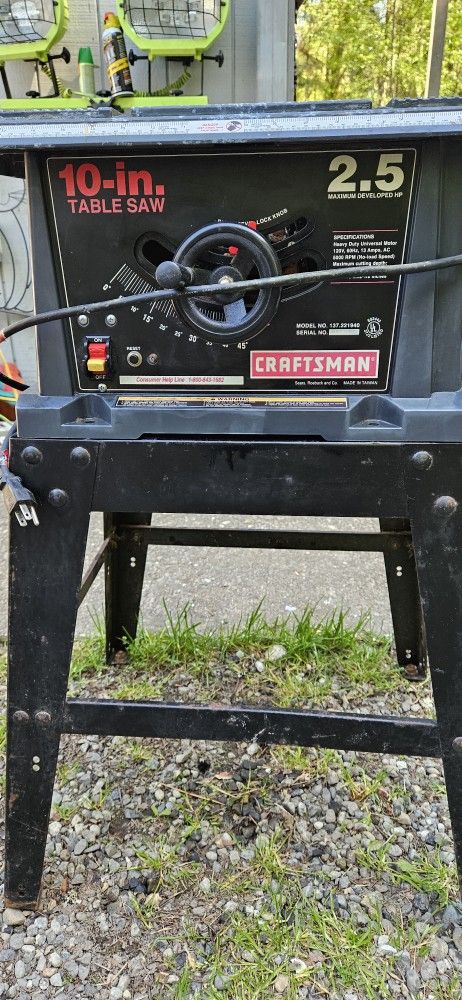 CRAFTSMAN PORTABLE TABLE SAW 10" 2.5 amp
