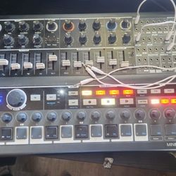 Arturia Minibrute 2s Synthesizer