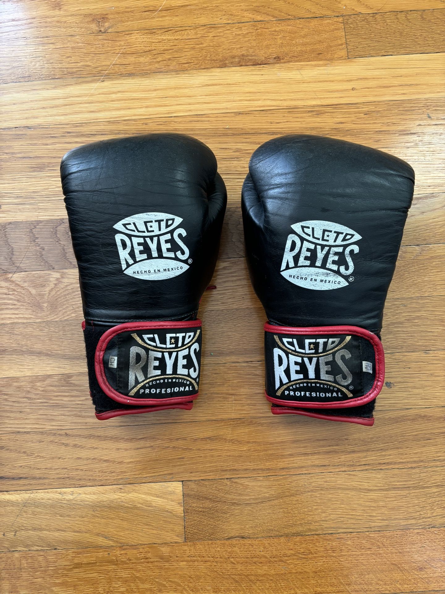 Cleto Reyes New Fit Cuff Training Gloves 10