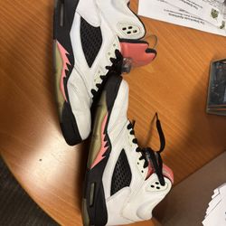 Air Jordan 5 Retro Sneakers - Blush  