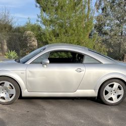 2003 Audi TT