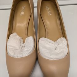 Brand New Beige Michael Kors Heels  2 Inch Very Size 7M. Never Worn. Meet Or Pick Up