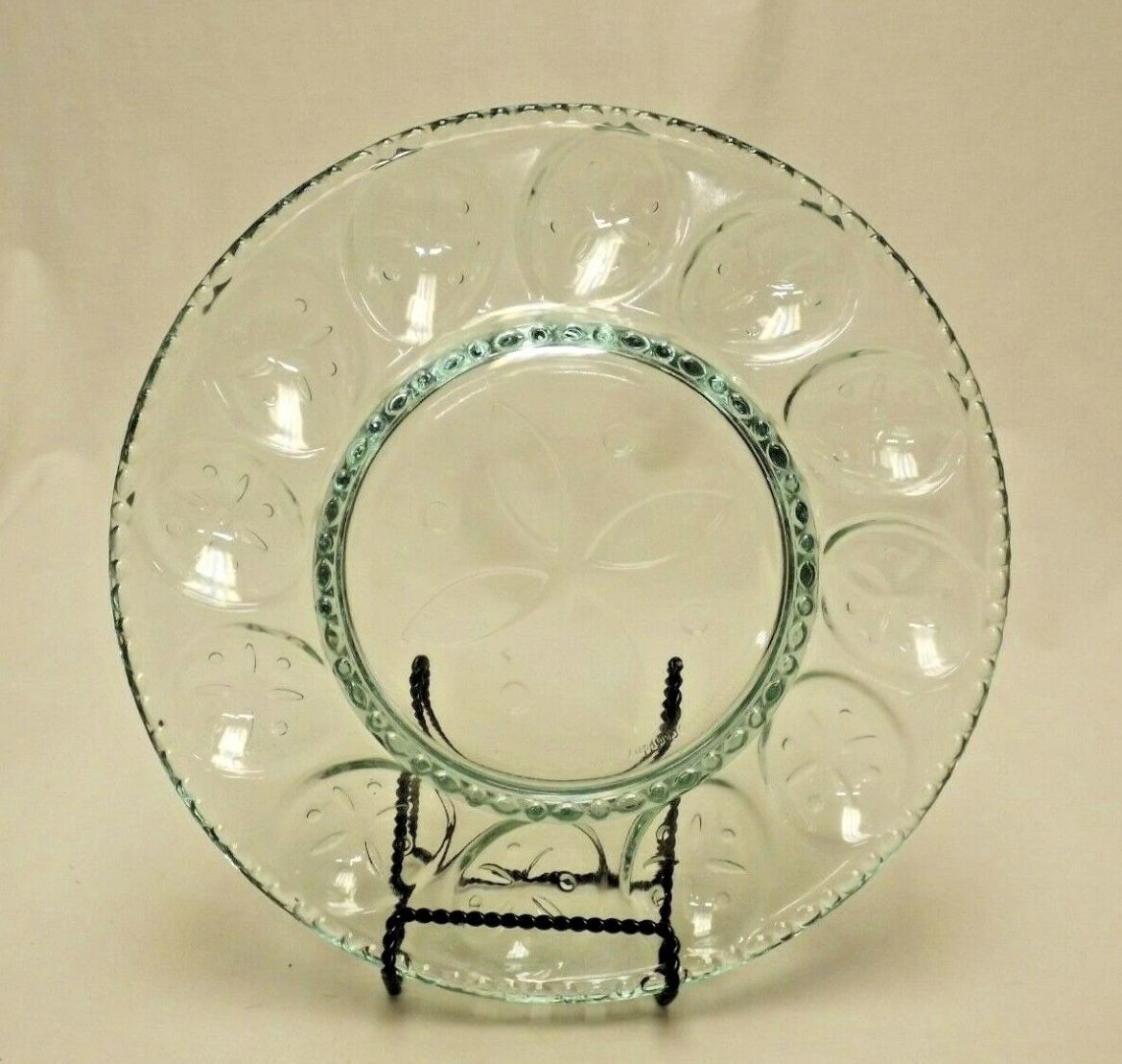 Longaberger Easter Soft Pastel Green Glass Egg Plate