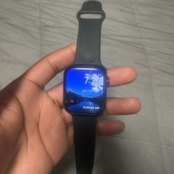Apple Watch Series 9 (45mm) GPS + Cellular – Brand New Condition 🔥