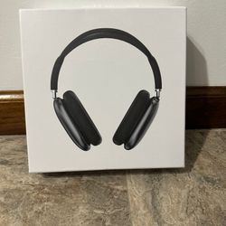 AirPod Maxes