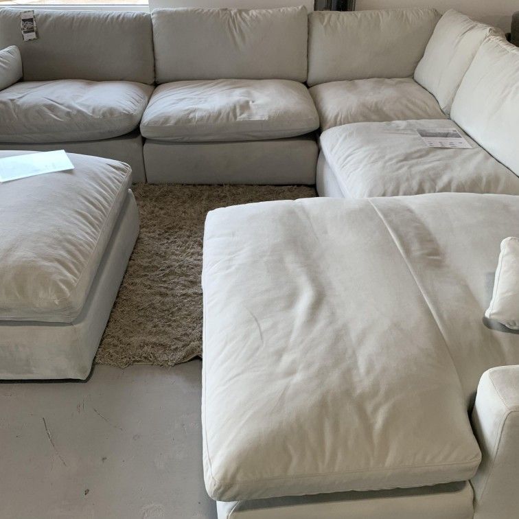 Ultra Comfortable 5 Piece Sectional With Chaise, Living Room// Home Decor