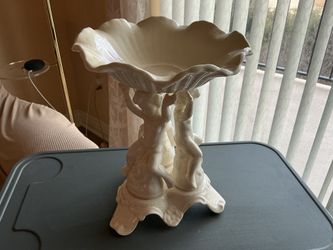 VINTAGE 3 CHERUBS ANGEL Ceramic Laver Compote Server Birdbath Figurine, No Crack Nor Chips