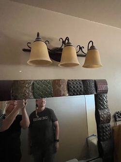 3-Light Vanity Bar Light Fixture