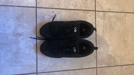 Women’s Dance Sneakers - size 6