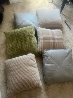 Couch pillows