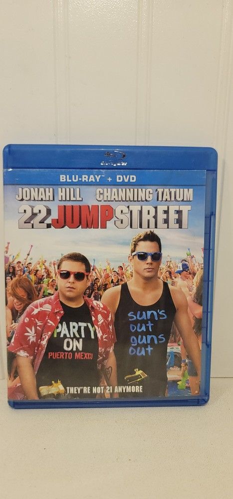 $5 BLU RAY MOVIE. 22 JUMP STREET. BLU RAY / DVD ONLY. NO DIGITAL. $5 OR TRADE FOR A MOVIE TITLE I DO NOT ALREADY OWN.