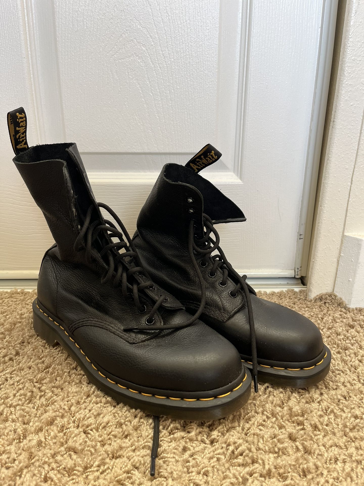 Dr. Marten 1490 Virginia Leather Mid Calf Boots