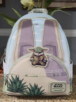Loungefly The Mandalorian Grogu Stone Glow in the Dark Mini-Backpack