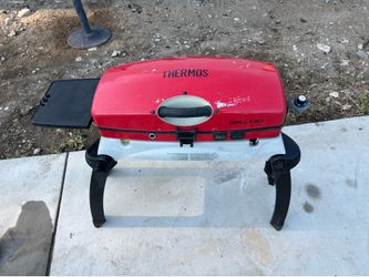 Foldable camping grill