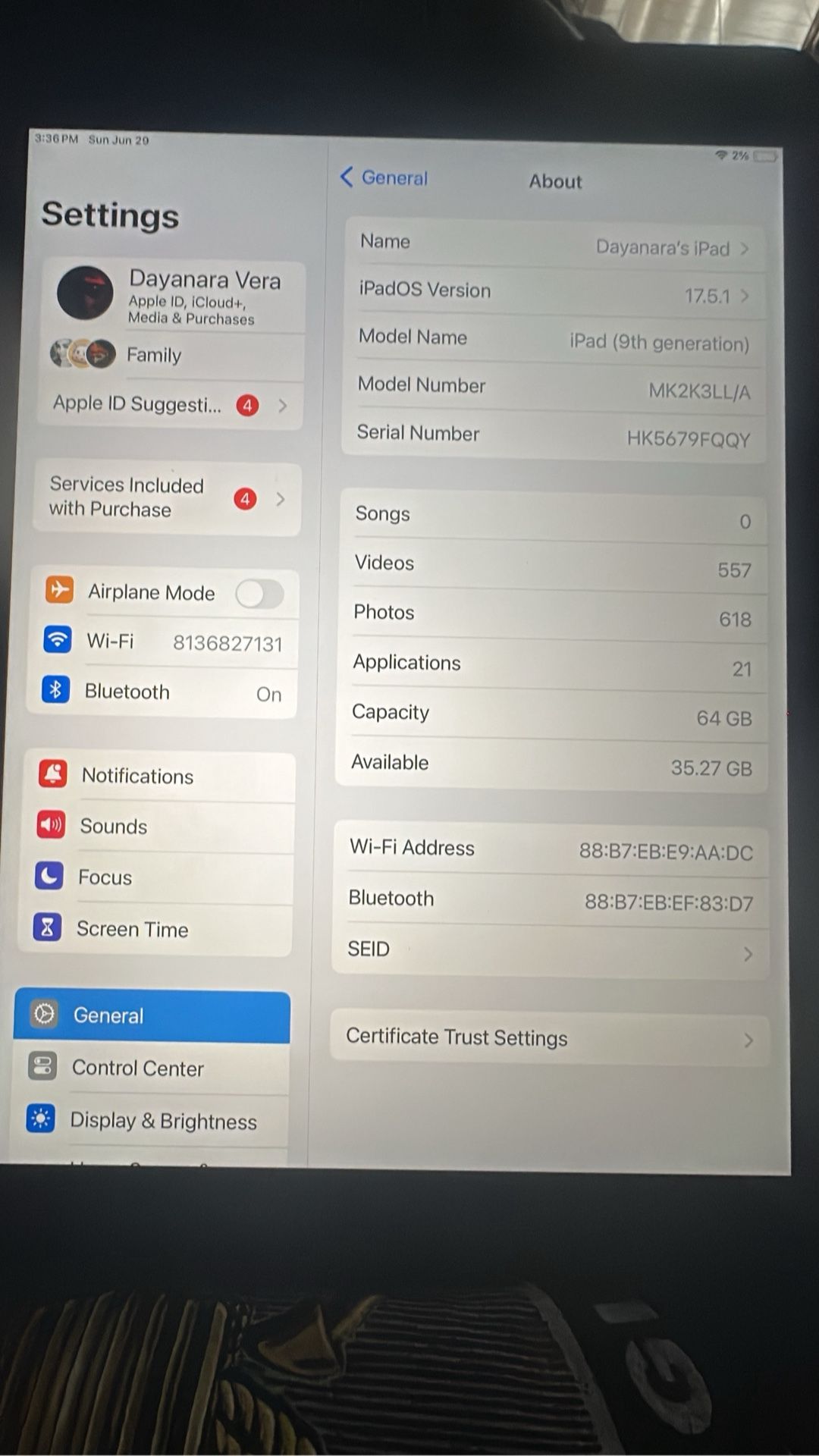 iPad 9th Gen (barely used)
