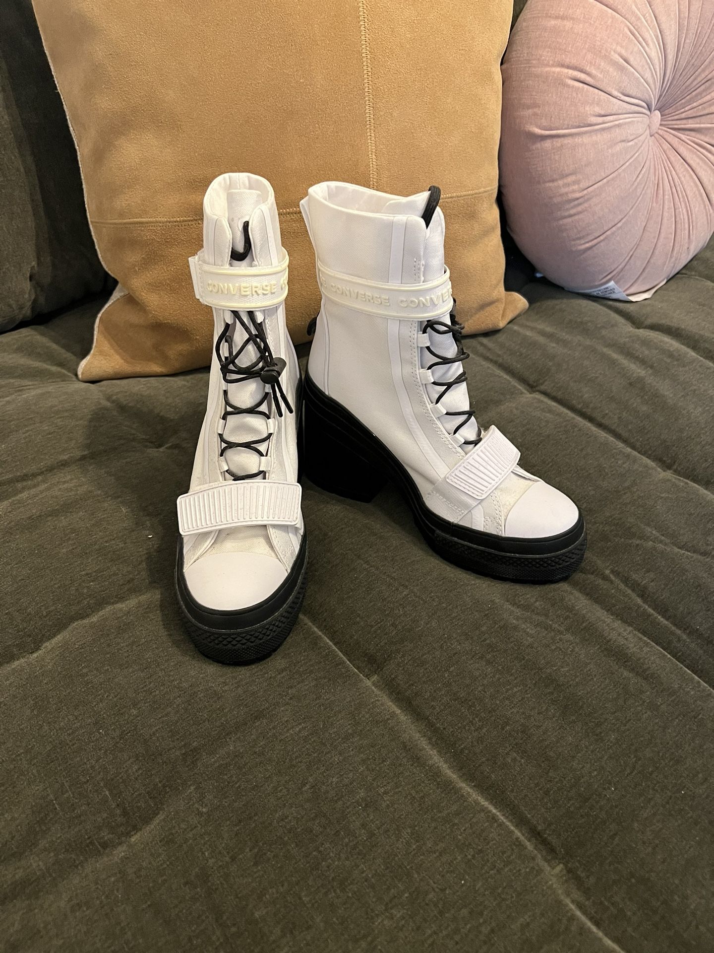 Converse