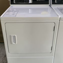 SpeedQueen Dryer Heavy Duty with many Drying options- Take it for Zero Down Pay in 3 Months with no interest Ask for details!