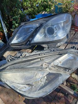 2012 Mercedes Headlights